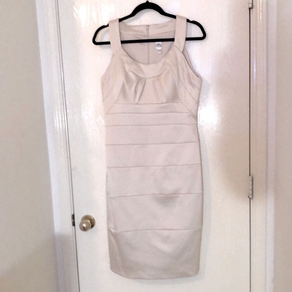 Women dress